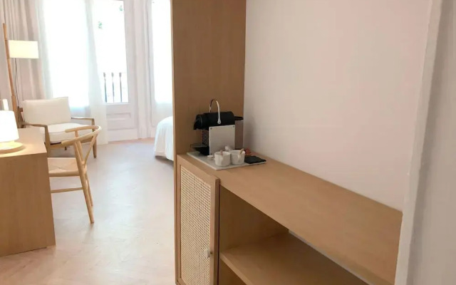 The Mohouse Boutique Room