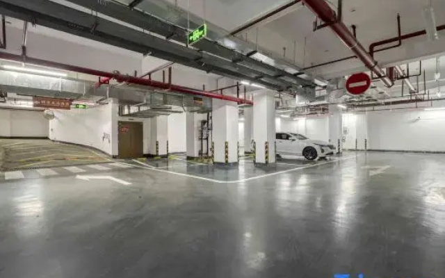 Yijia Tianpin Hotel