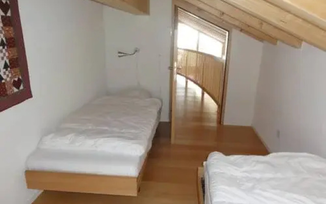 Bella Vista / Mönch - INH 25646
