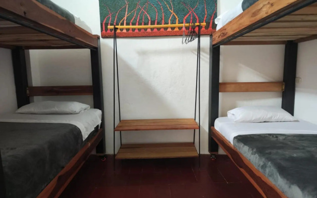 Popichi Hostel