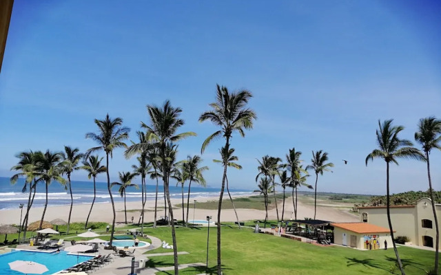Las Villas Hotel & Golf by Estrella del Mar