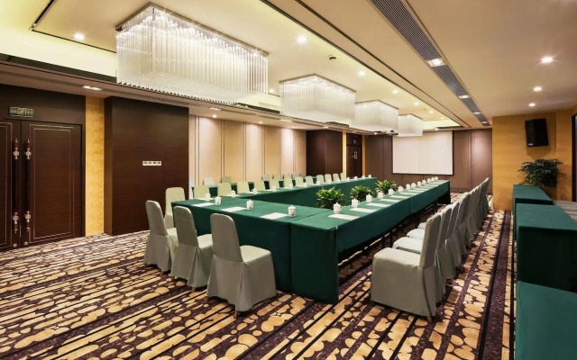 Xinhua International Hotel