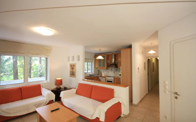 Park View Apartment with Garden 120m