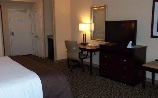 Holiday Inn Ardmore - Convention Center