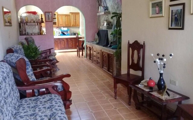 Hostal Harvie Paradise TRINIDAD