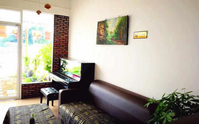 Huylin Angkor Boutique