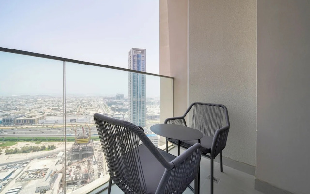 PVH - Opulent 2BR in Forte Tower 1