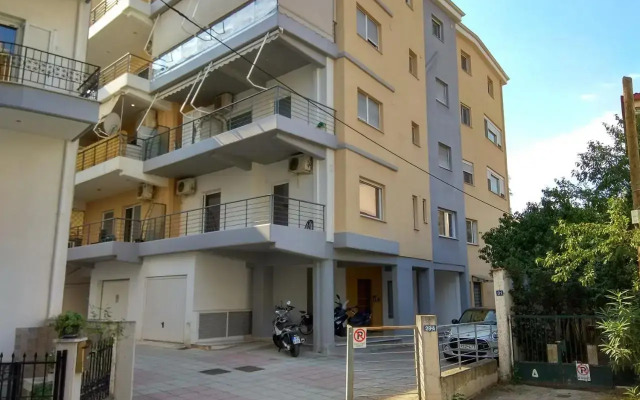 Rock & Roll 1 - Modern apartment in Trikala