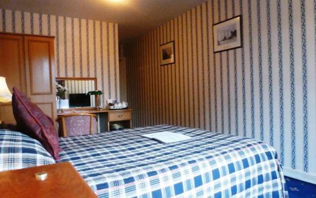 Moulin Hotel