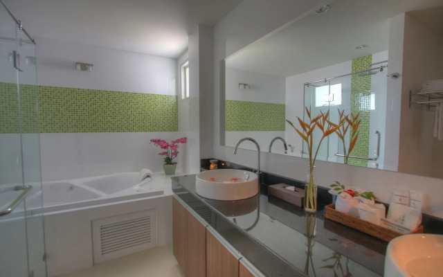 Bangtao Tropical Residence Resort & Spa