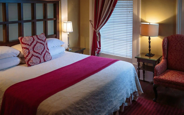 The Marshall House, Historic Inns of Savannah