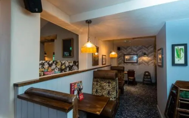 The Wee Waif Reading by Greene King Inns