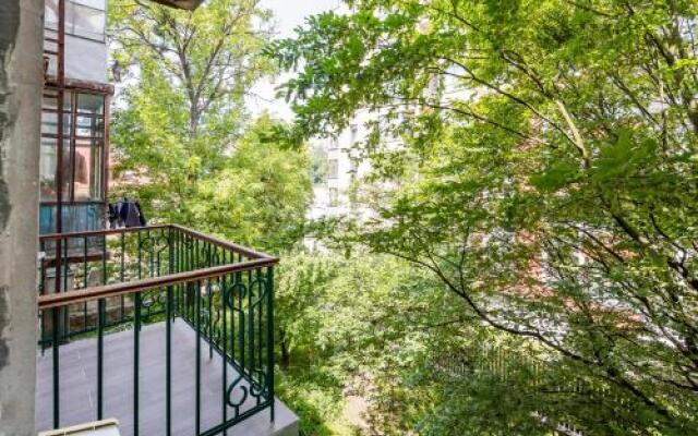 New Studio with balcony