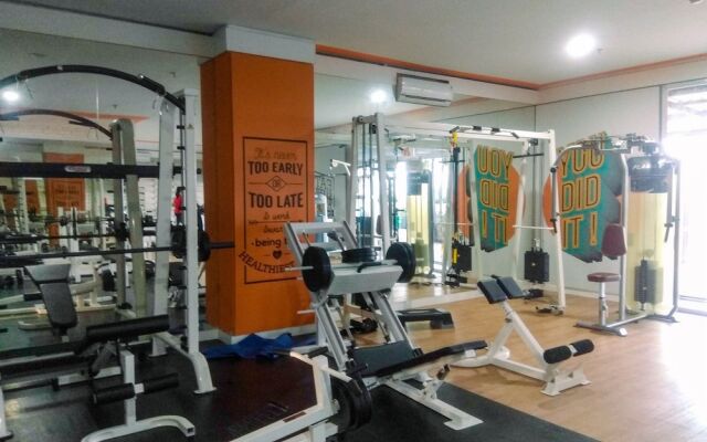 Homey And Relaxing Studio Grand Dhika City Apartment