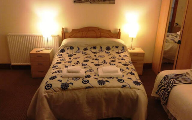 Rosebery House