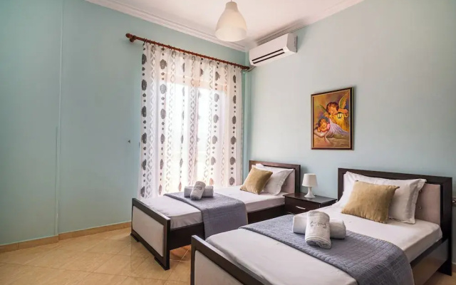 Great Alexander Suites