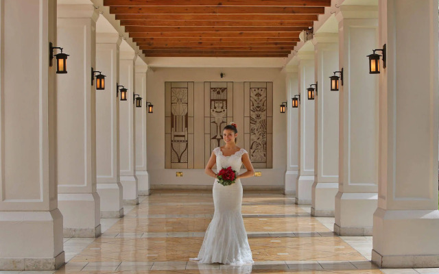 Real InterContinental San Salvador at Metrocentro Mall by IHG