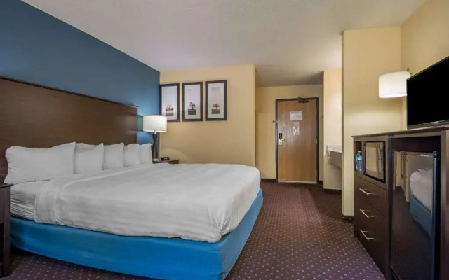 AmericInn Eagle