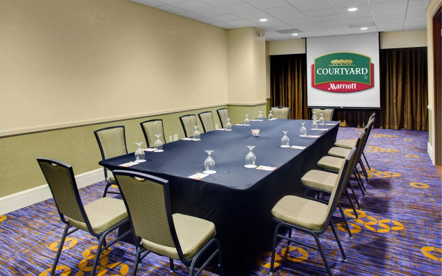 Courtyard Atlanta Decatur Downtown/Emory