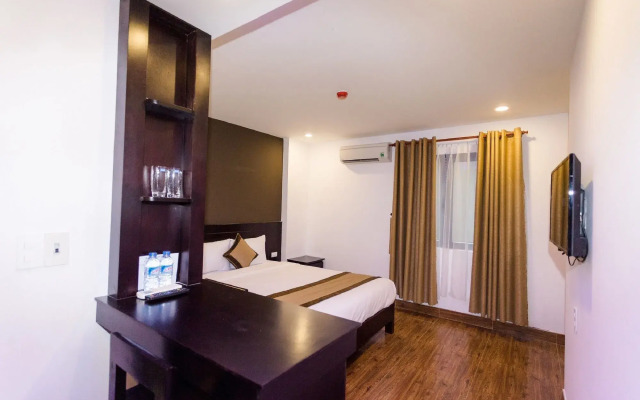 Blue Ocean Beachside Hotel Danang