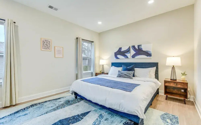 Family-friendly Home ~ 5 Mi to UNC Charlotte!