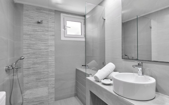 Kinetta Beach Resort & Spa - All Inclusive