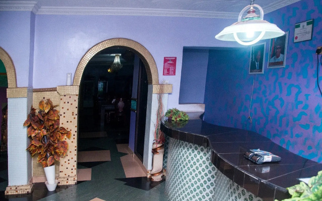 Abanet Hotel