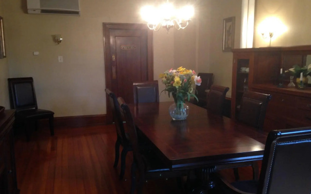 Walton Manor Inn Bed & Breakfast