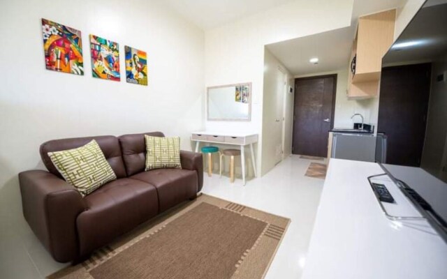OYO 1027 Camille Suites Baguio