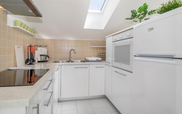 Amazing Home in Dramalj With Wifi and 2 Bedrooms