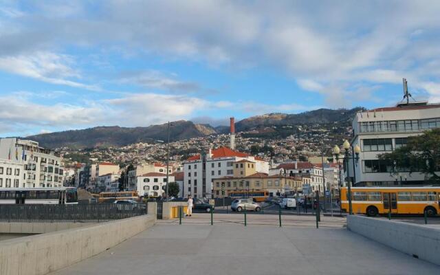 Edificio Charles 104