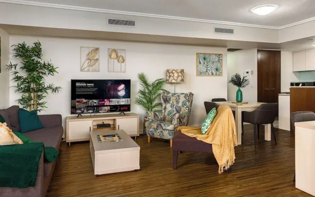 Oasis Retreat Level 27 in Casino Towers