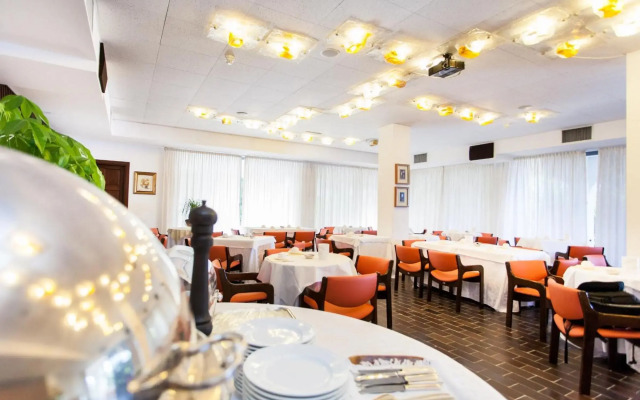 Grand Hotel De Rose