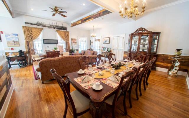 Carriage Way Centennial