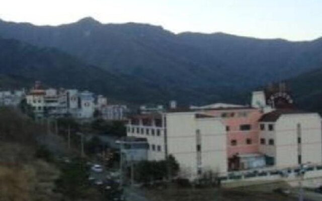 Goodstay V Spa Motel