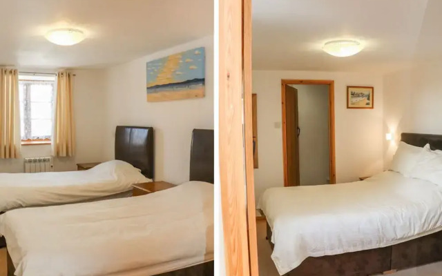 Lundy View Cottage