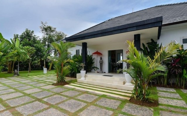 Villa Pondok Wahyu Sedana