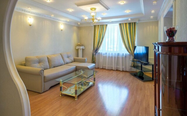 Lux Apartments Bolshaya Spasskaya