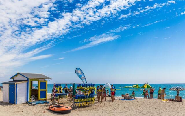 ARENDA Pino Alto Holiday Home Cristal 8