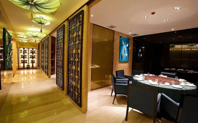 Hongkou Silver Hotel