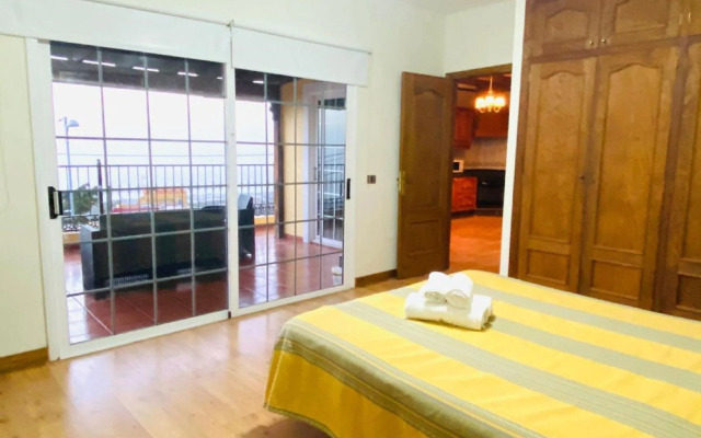 Tasteful holiday home in Adeje with hot tub