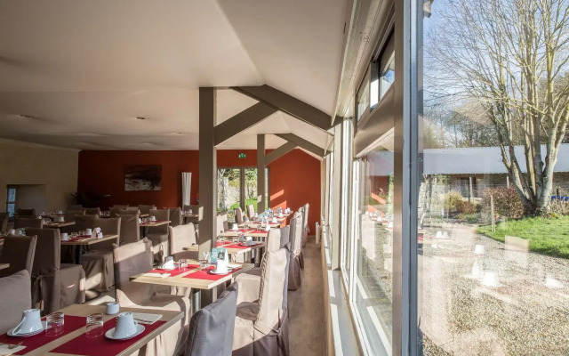 Hôtel de L'Abbaye Le Tronchet - Handwritten Collection