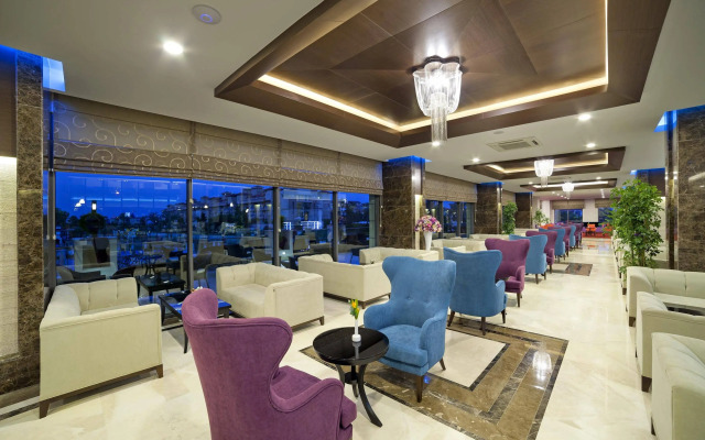 Luna Blanca Resort & Spa - All Inclusive