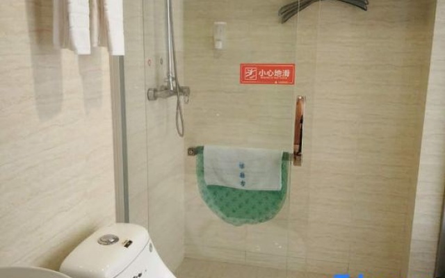 Taishun Yideyuan Business Hotel – Bathroom – Wenzhou