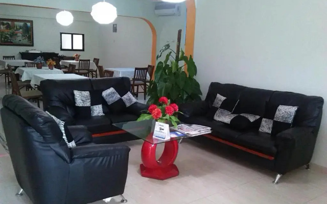 Hotel Renacer
