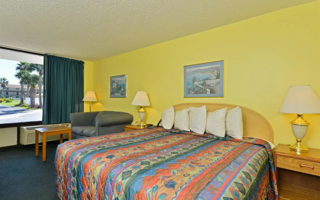 Americas Best Value Inn - Satellite Beach