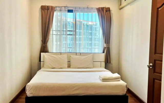 OYO 338 V-Twin Donjan Service Apartment – Guest Rooms – Chiang Mai