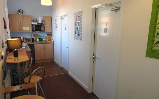 Hull Trinity Backpackers