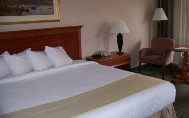 Chestnut Tree Inn - Cherokee