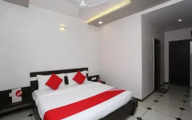 OYO 19312 Hotel Shiv Shakti